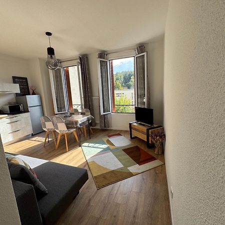 Appartement Le Madargue Idealement Place Châtel-Guyon Dış mekan fotoğraf